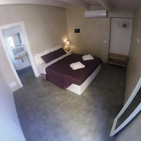 Guest house Kuro